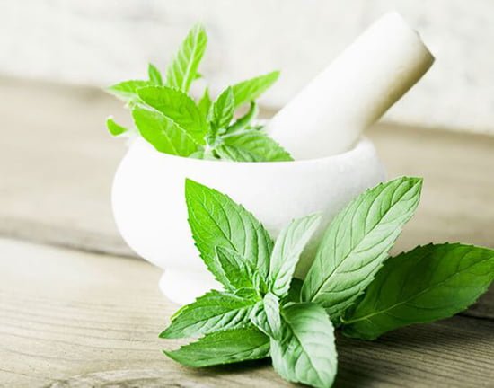 nhổ răng khôn phải kiêng những gì