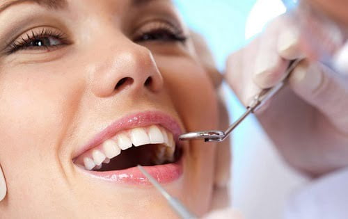 Làm răng sứ sau bao lâu thì hết ê buốt và ăn được? 2 Làm răng sứ sau bao lâu thì hết ê buốt và ăn được? 2