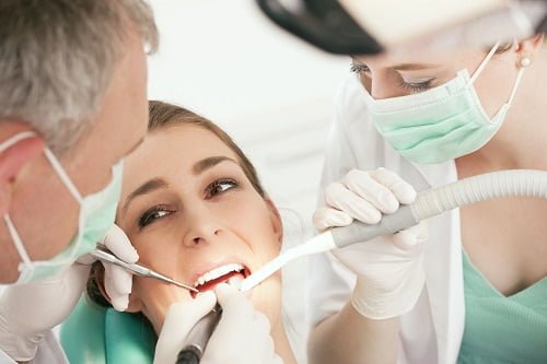 Răng sứ bị nhức sau khi phục hình phải làm sao? 3