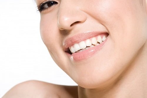 Ăn gì sau khi tẩy trắng răng? Nha khoa tư vấn thực đơn hợp lý 1 Ăn gì sau khi tẩy trắng răng? Nha khoa tư vấn thực đơn hợp lý 1
